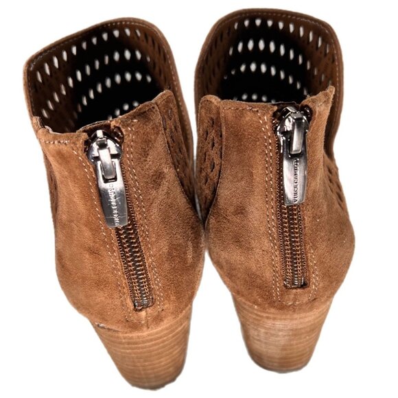 Vince Camuto Boots Womens Sz 7.5 Shoes Leather Ankle Booties Block Heel Pierced - Picture 4 of 12